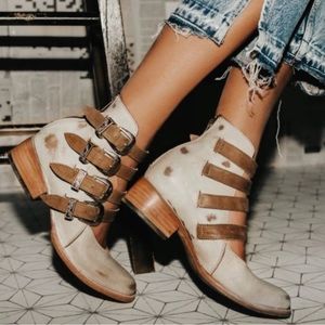 Freebird By Steven Scarlett💋